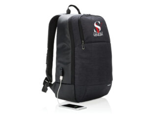 Plecak Personalizowany Na Laptopa. Czarny plecak z opcją personalizacji. Na plecaku można naszyć lub nadrukować logo, grafikę, obraz. Plecak idealnie sprawdzi się jako nośnik reklamy.